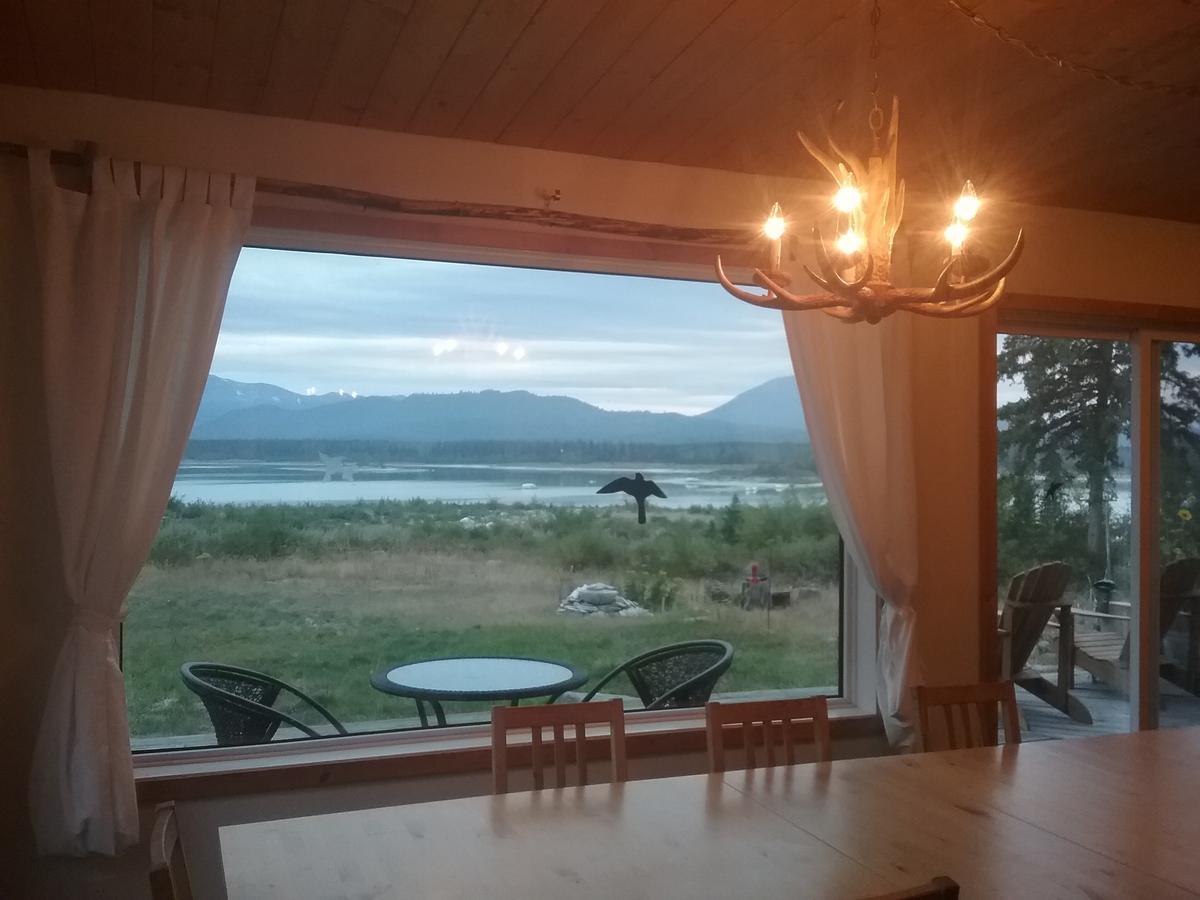 Eagle Bear Lodge Tatla Lake Extérieur photo